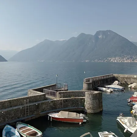 Casa Mauro, View And Garage! アパート Colonno